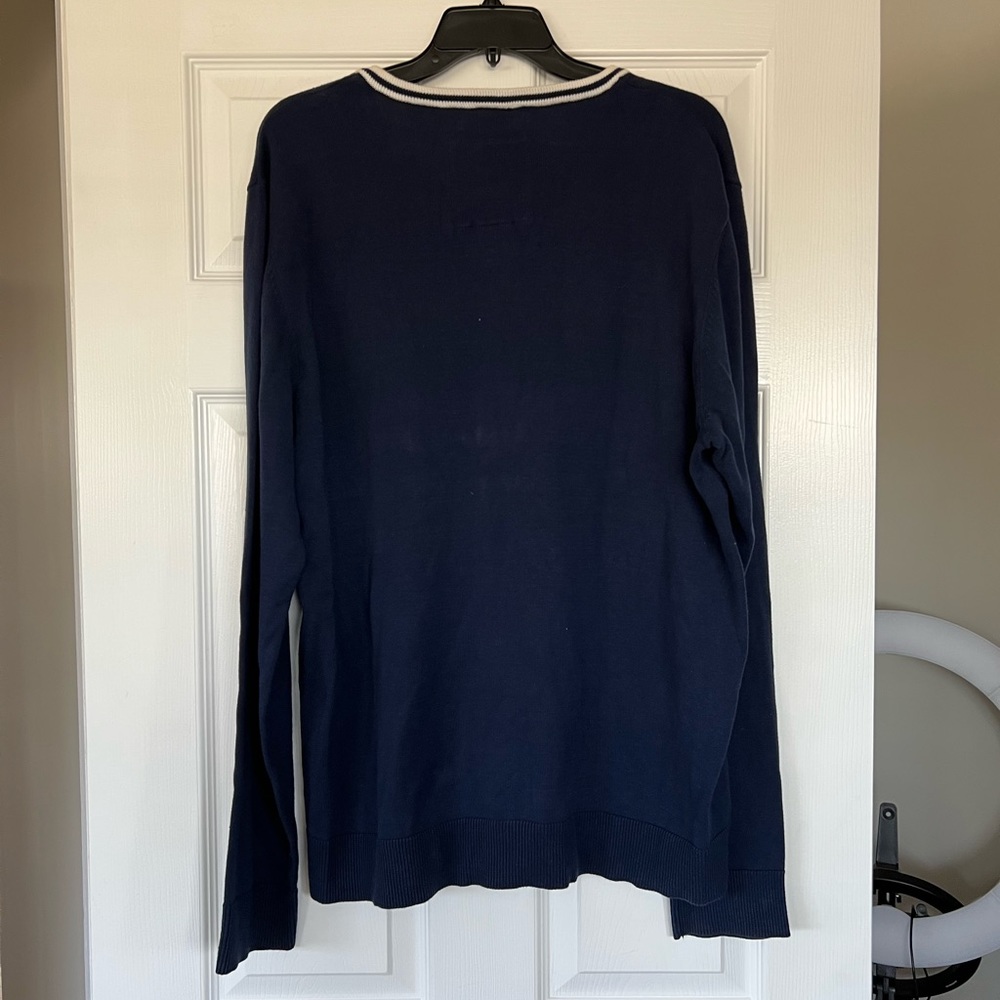 American Rag CIE sweater - Picture 3 of 3